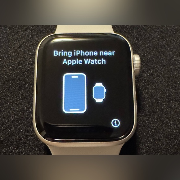 Apple Watch SE - Picture 3 of 5